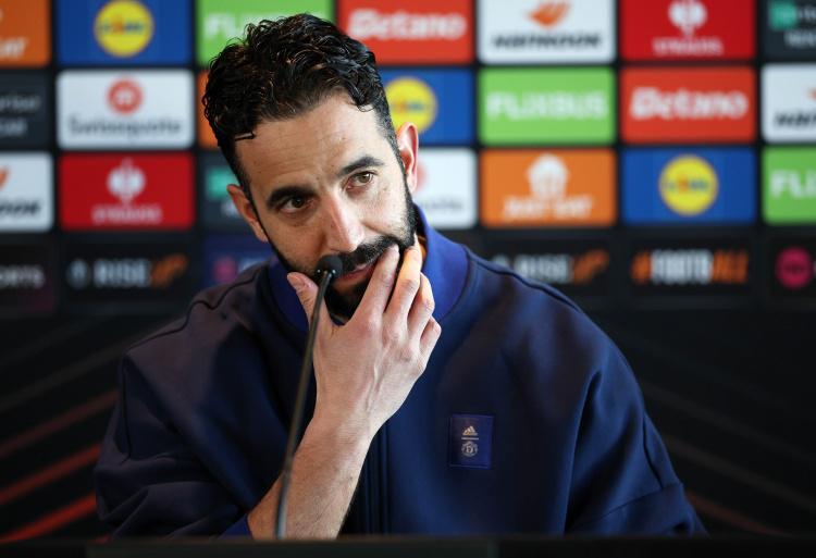 kaiyun-阿莫林:我们比上次客胜曼城时更好 积分榜情况并不重要